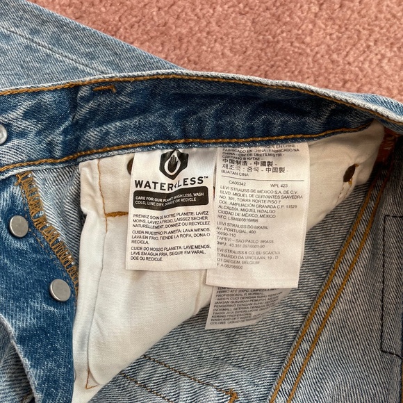 Levi 501 women's skinny jean light blue size 26 - New With Tags - Picture 12 of 13